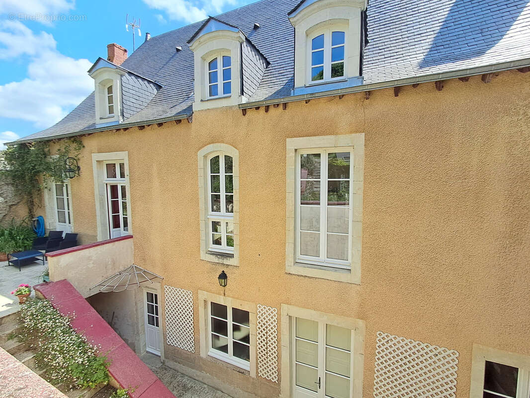 Maison à CHATEAU-GONTIER