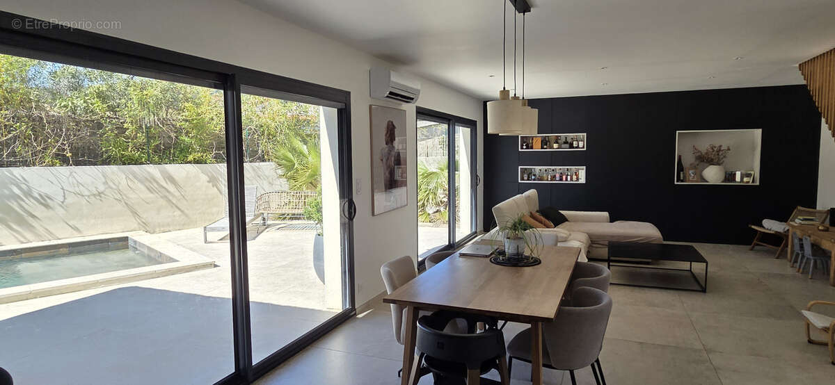 Maison à SAINT-JEAN-DE-FOS