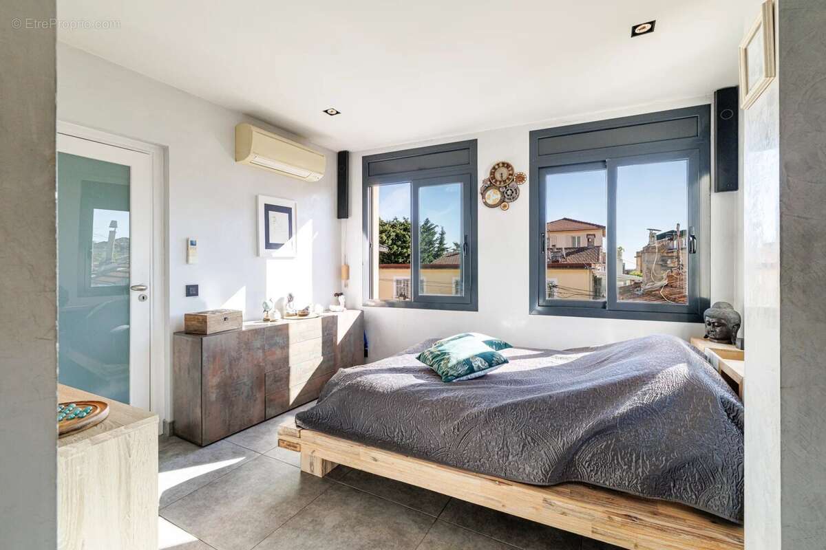 Maison à SAINT-JEAN-CAP-FERRAT