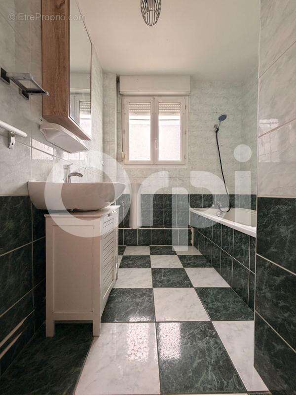 Appartement à MARGNY-LES-COMPIEGNE