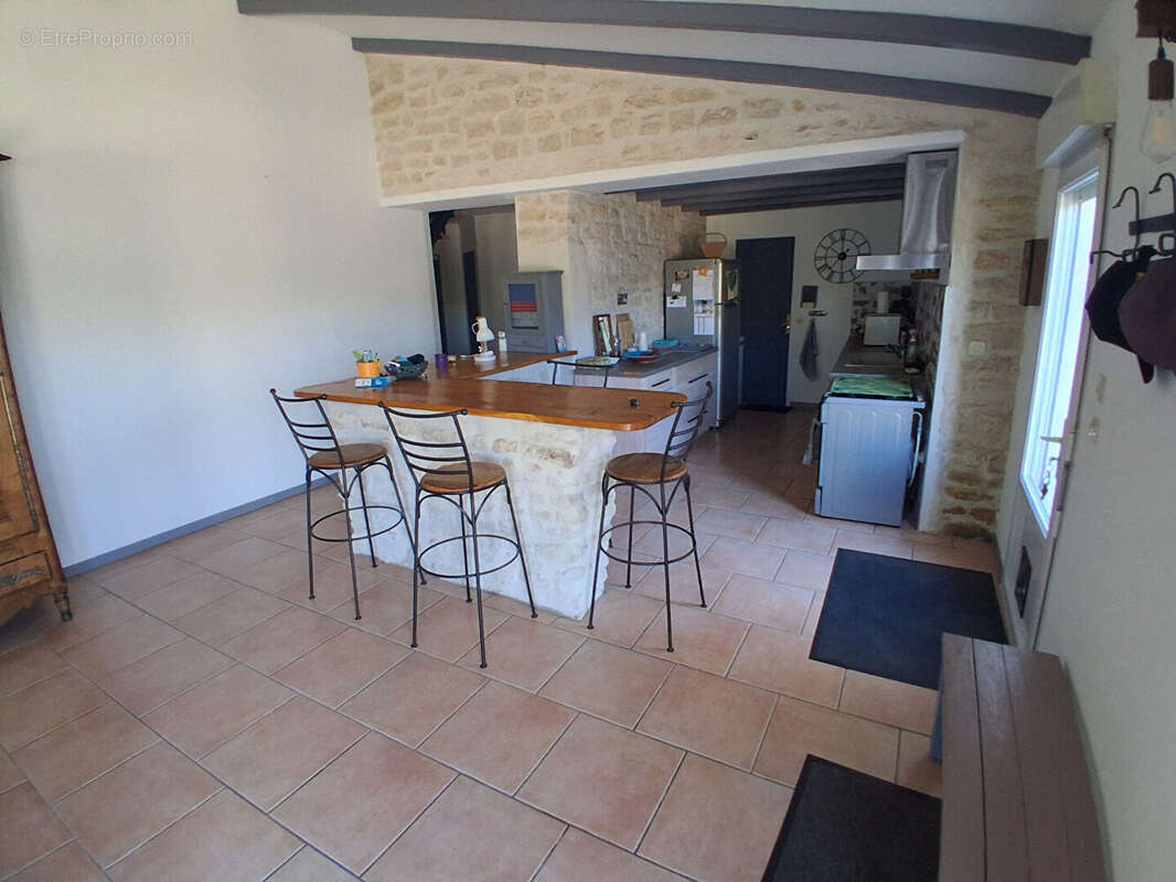 Maison 5 pièces  Beaugeay 150 m2 - photo 4