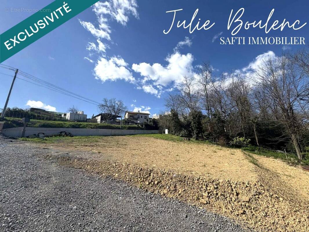 Photo 1 - Terrain à SAINT-JULIEN-DU-SERRE