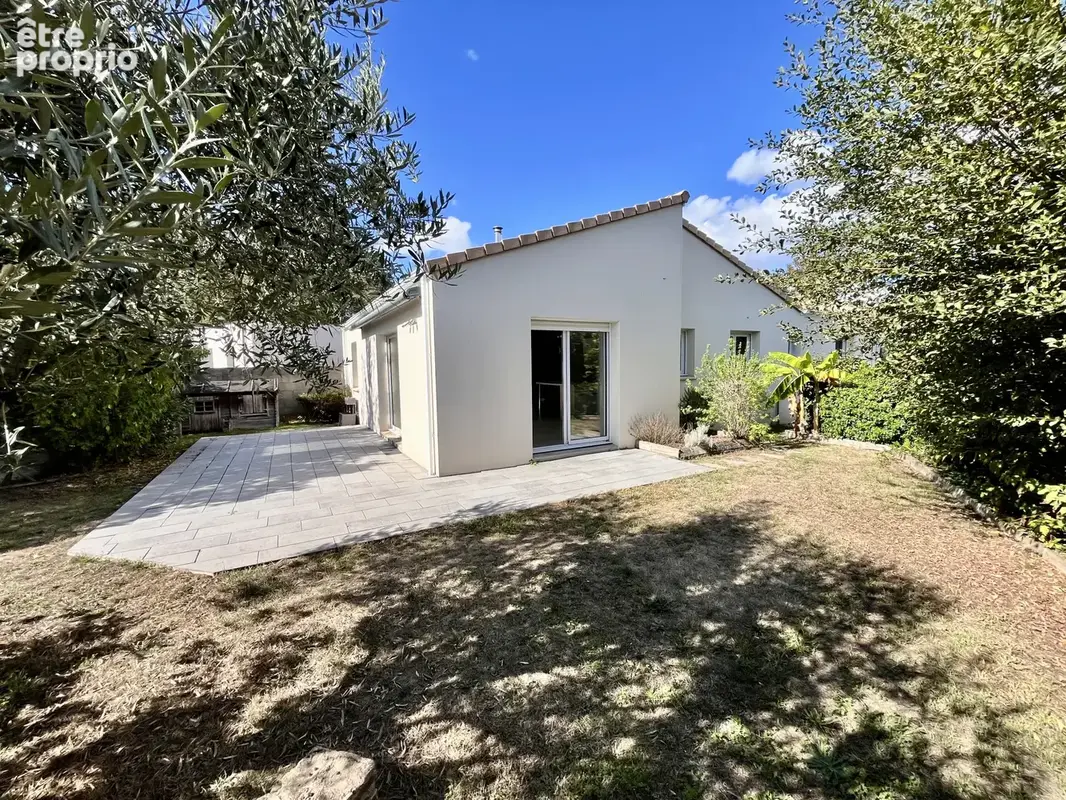 Maison à BOUAYE