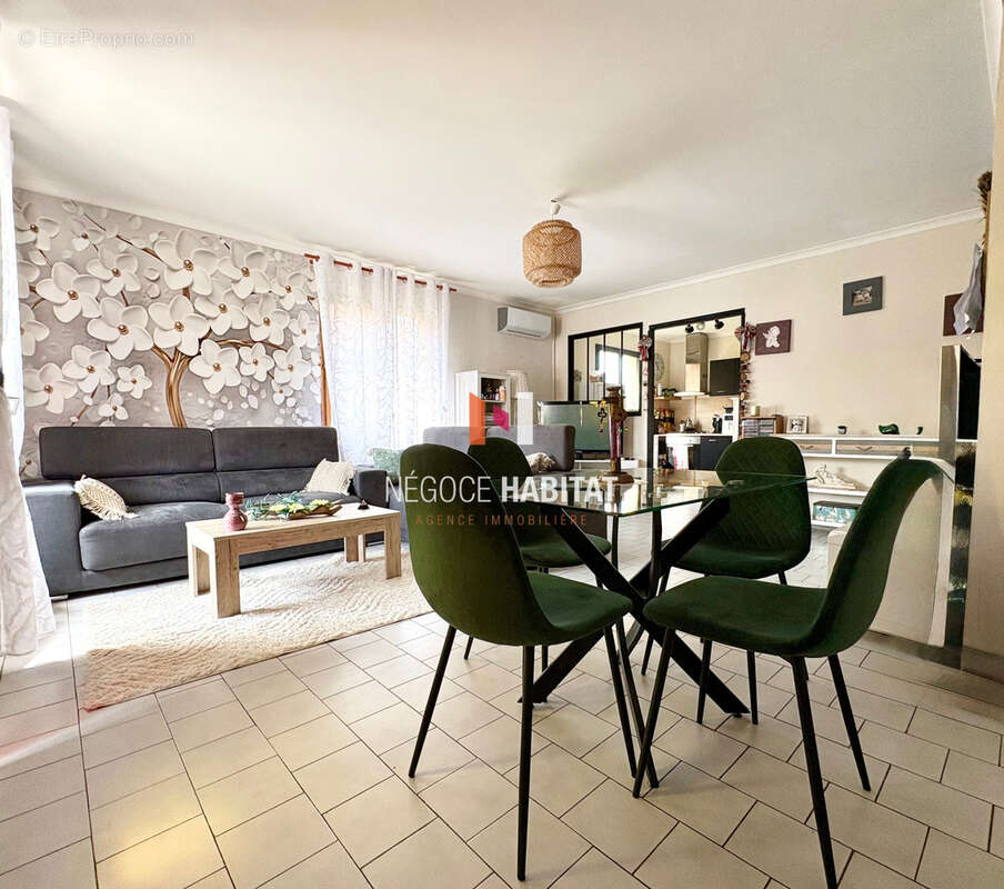 Maison à LUNEL-VIEL
