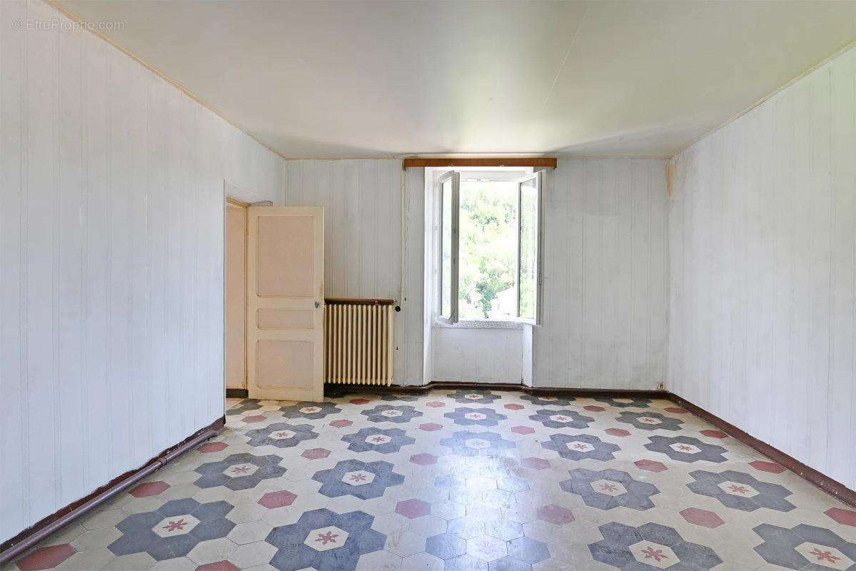 Maison à BESSEGES