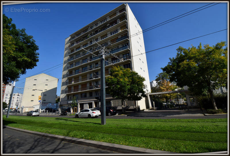 Appartement à SAINT-DENIS
