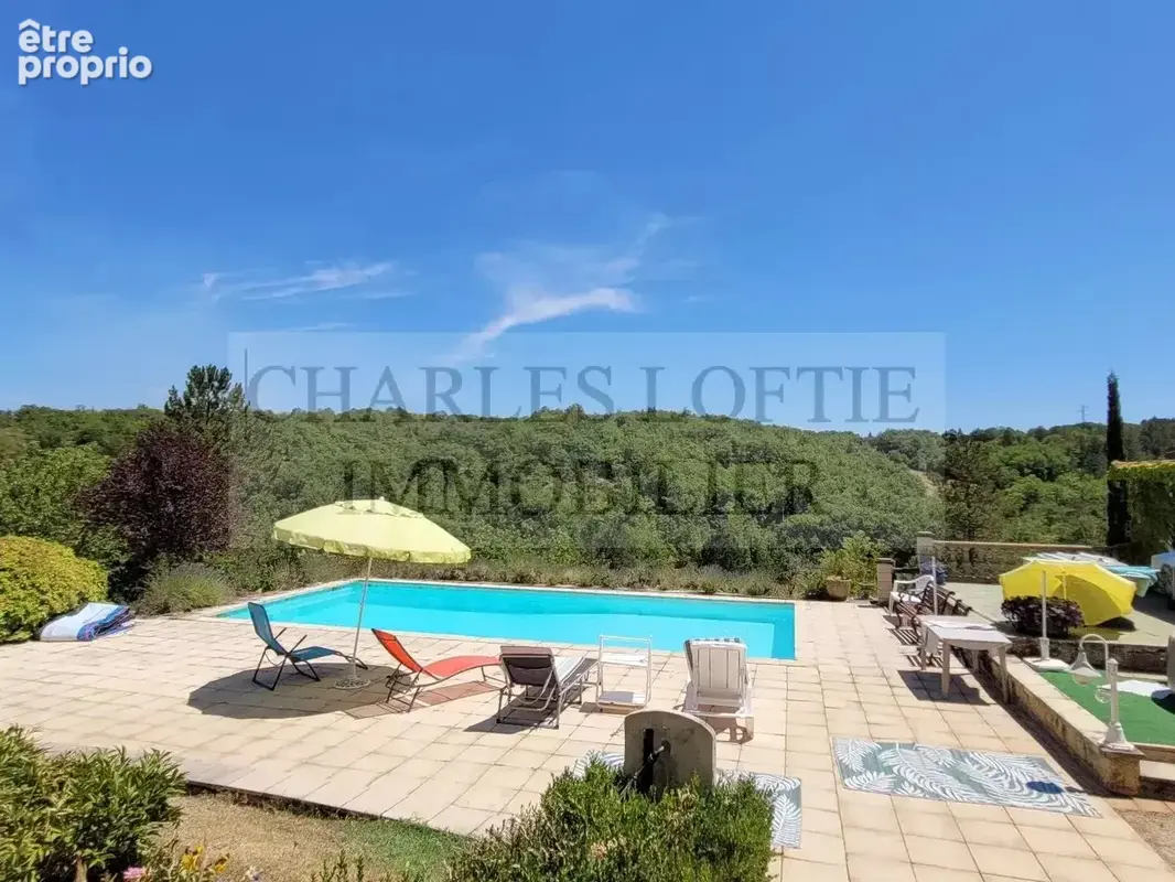 Belle maison familiale, avec piscine, dépendances et terrain de 1.7 ha - photo 3