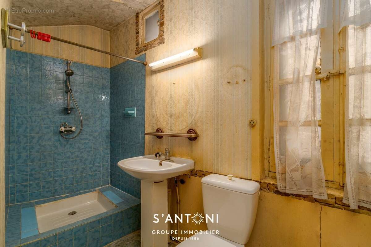 Maison à VILLENEUVE-LES-BEZIERS