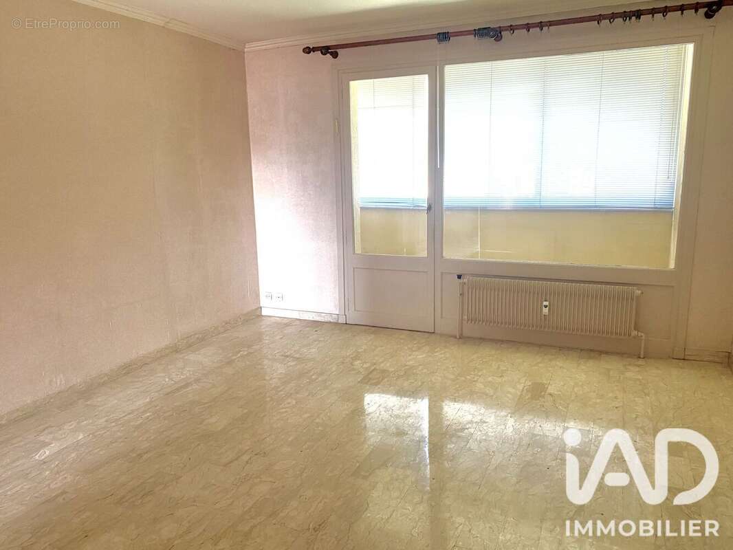 Photo 3 - Appartement à LYON-8E