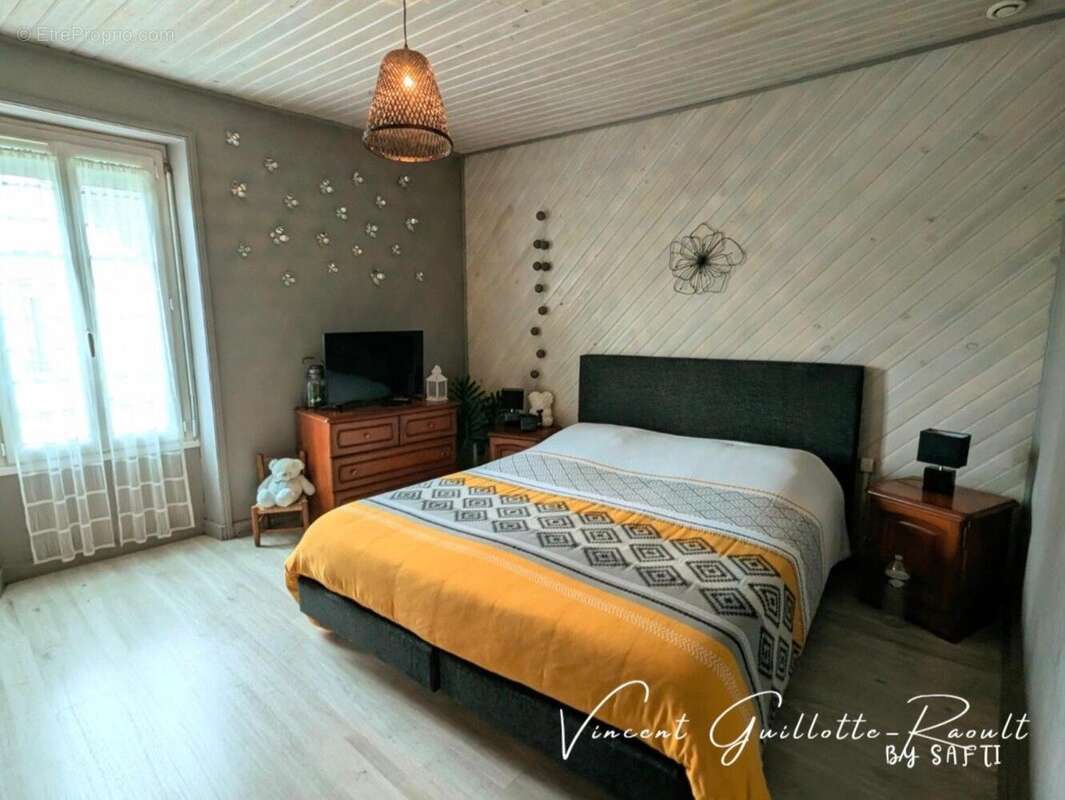 Maison 102 m² à Saint-Leger-Les-Vignes  - photo 5