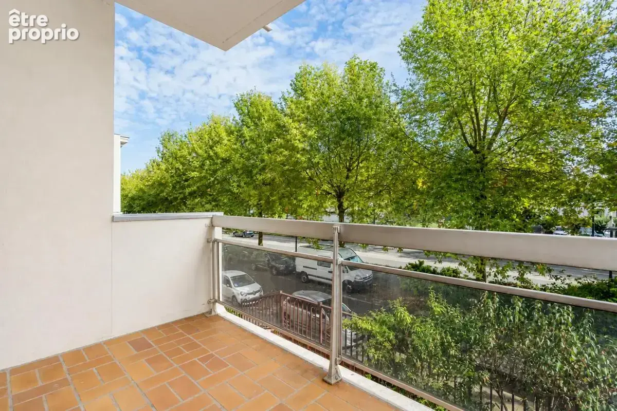 Appartement 4 pièces - 3 chambres - avec balcon et 2 places de parking - à Roubaix - photo 12