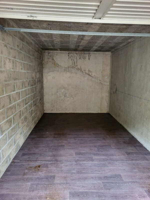 Appartement à EPERNON