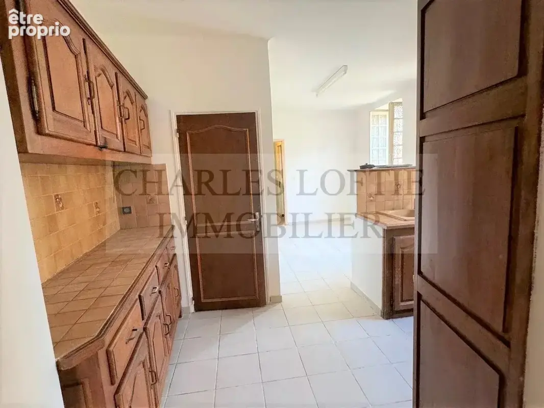 Grande maison de village avec jardinet et garage, proche de toutes les commodités - photo 5
