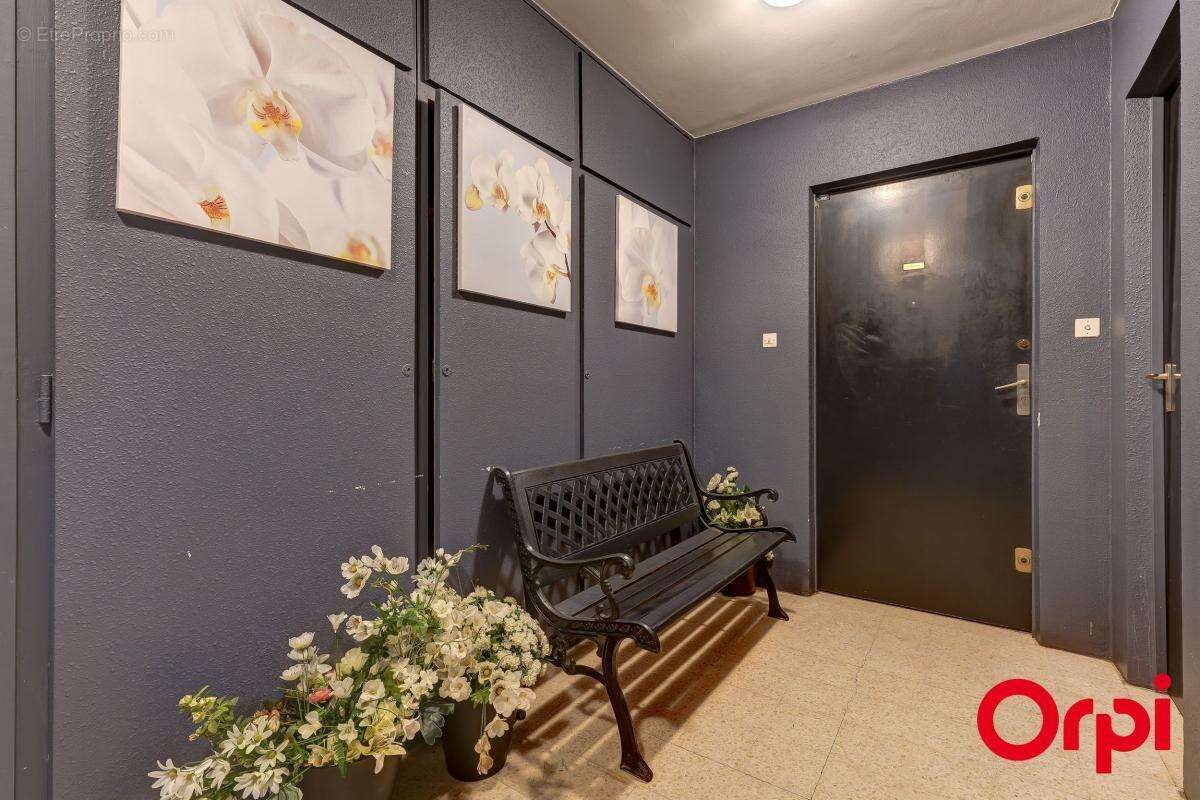 Appartement à RILLIEUX-LA-PAPE