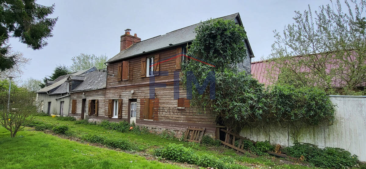 Maison à SAINT-NICOLAS-D'ALIERMONT
