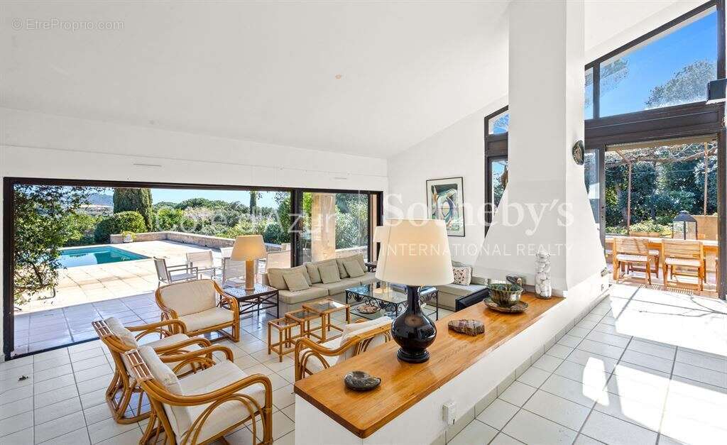 Maison à RAMATUELLE