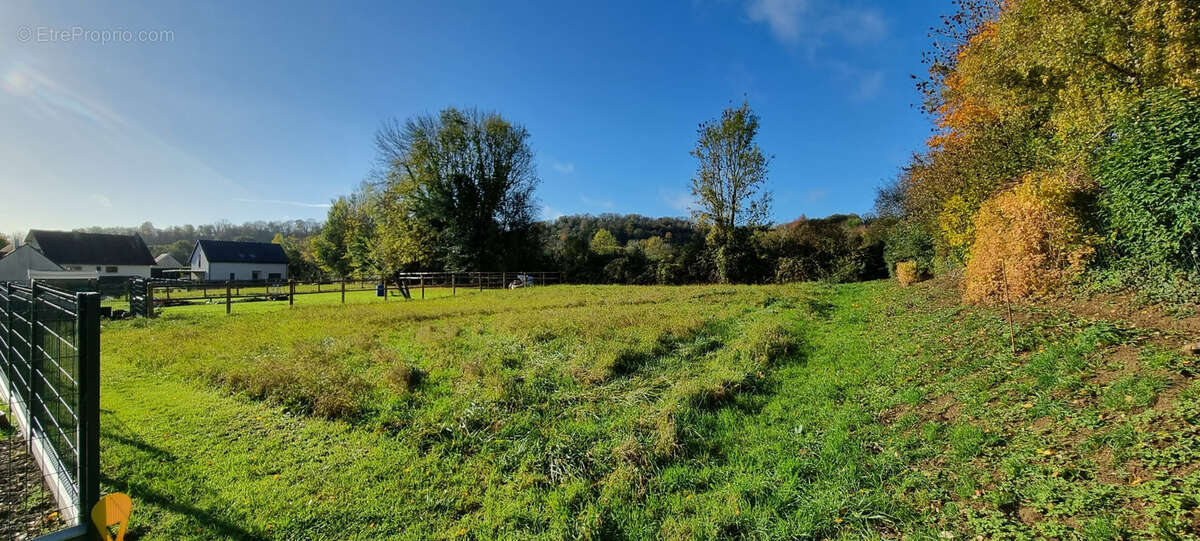 Terrain à FORGES-LES-EAUX
