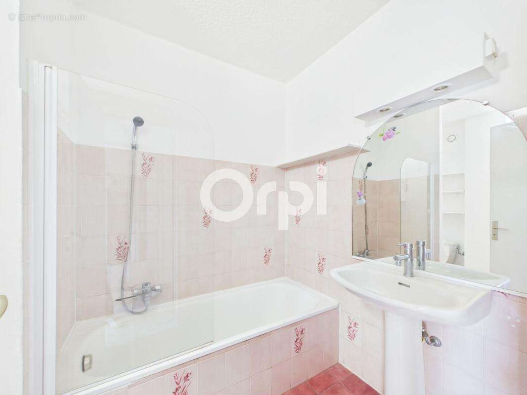Appartement à MANDELIEU-LA-NAPOULE