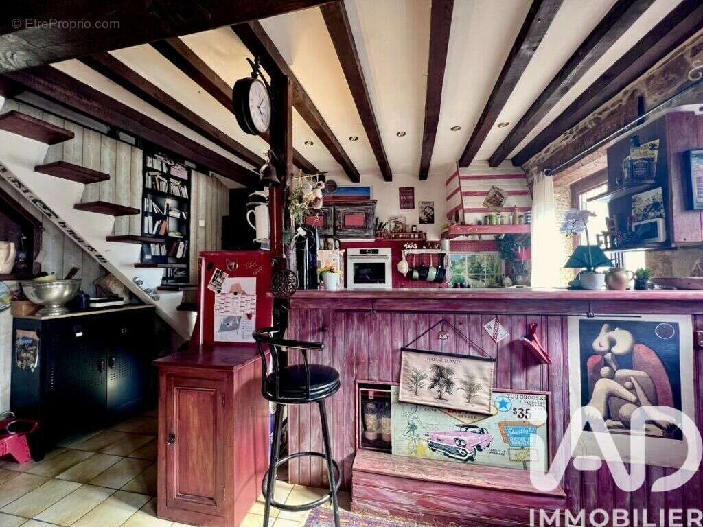 Photo 9 - Maison à COURZIEU