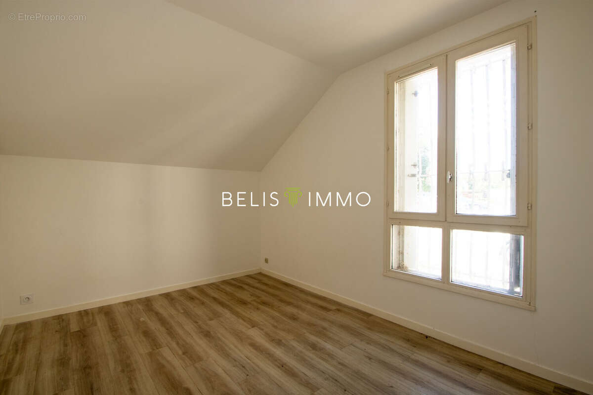 Maison à SAINT-PIERRE-DES-CORPS