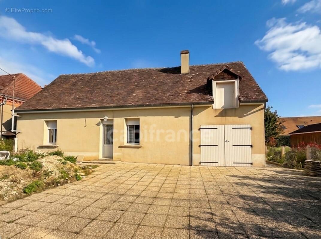 Maison à DANGEUL