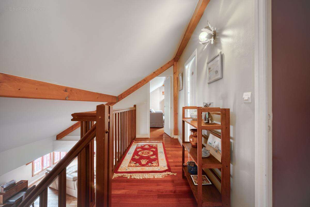 Appartement à CARRIERES-SUR-SEINE