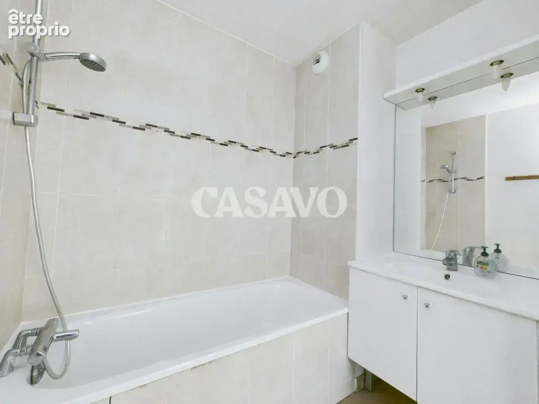 Vente Appartement 3 pièces de 68m² - 75020 Paris - photo 12