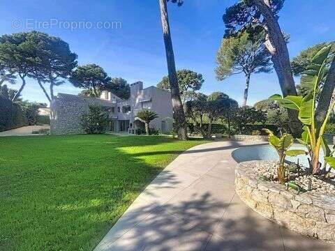 Maison à ANTIBES
