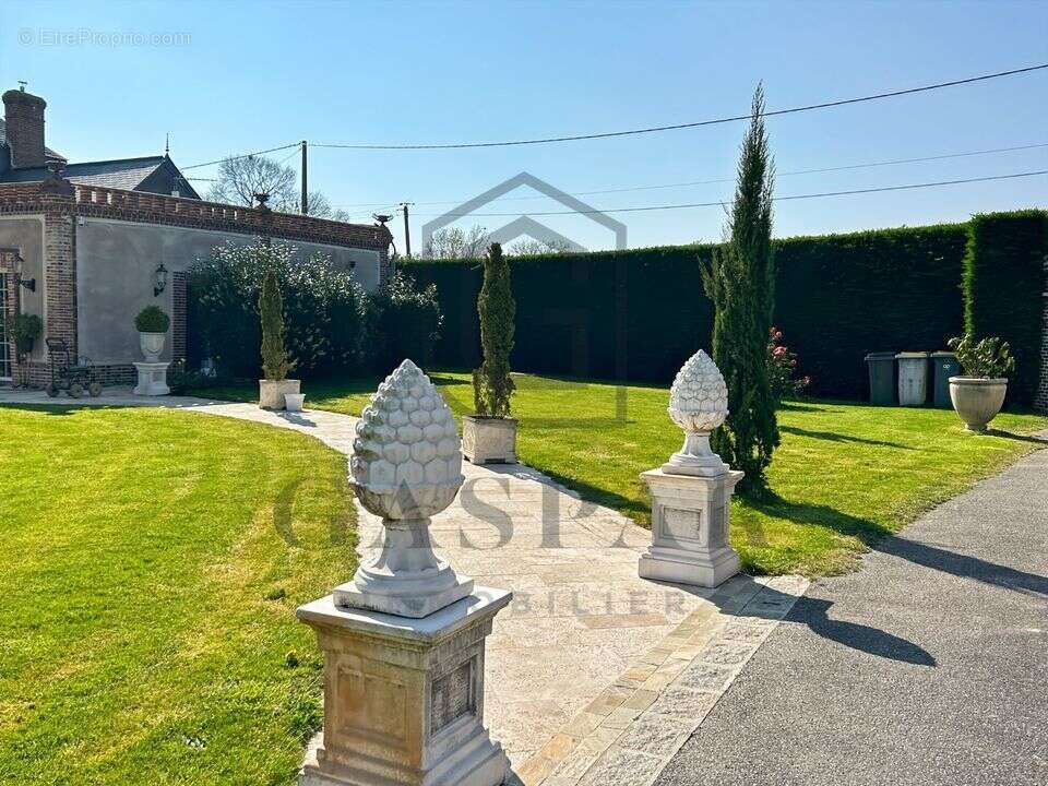 Autre à CONCHES-EN-OUCHE