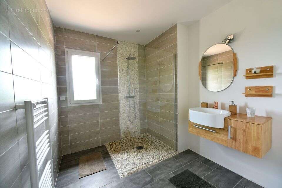 Photo 3 - Maison à ROIFFIEUX