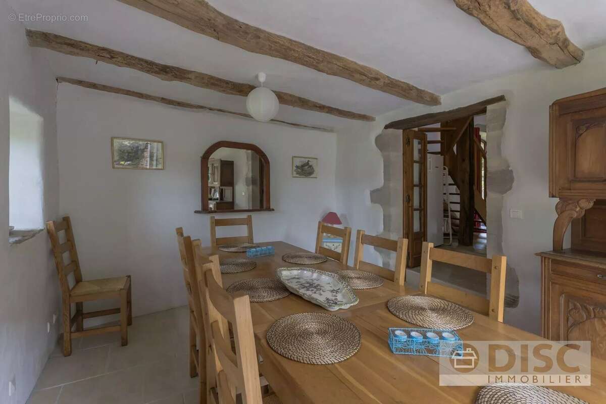 Maison à CASTANET