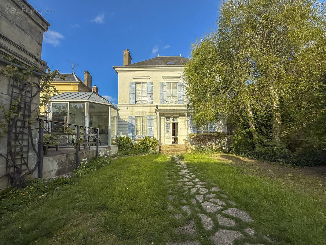 Maison à MAGNY-EN-VEXIN