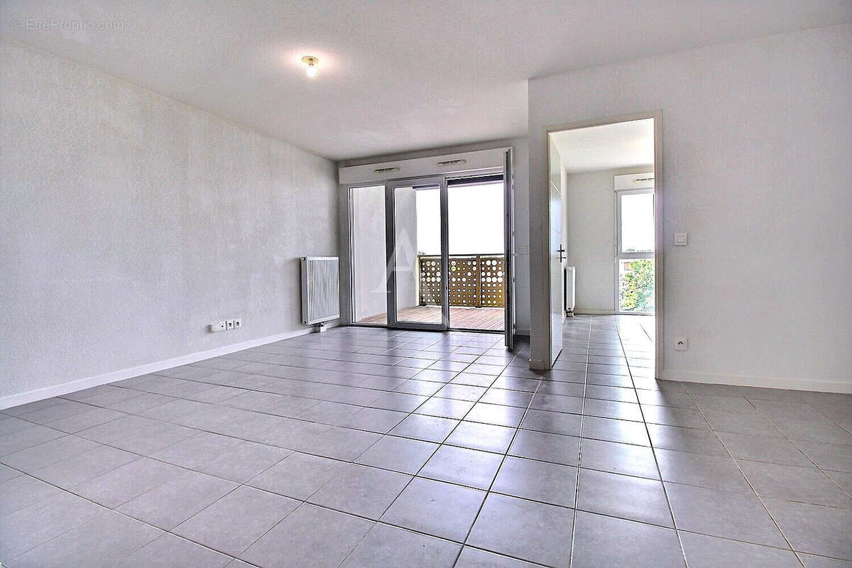 Appartement à VILLENAVE-D'ORNON