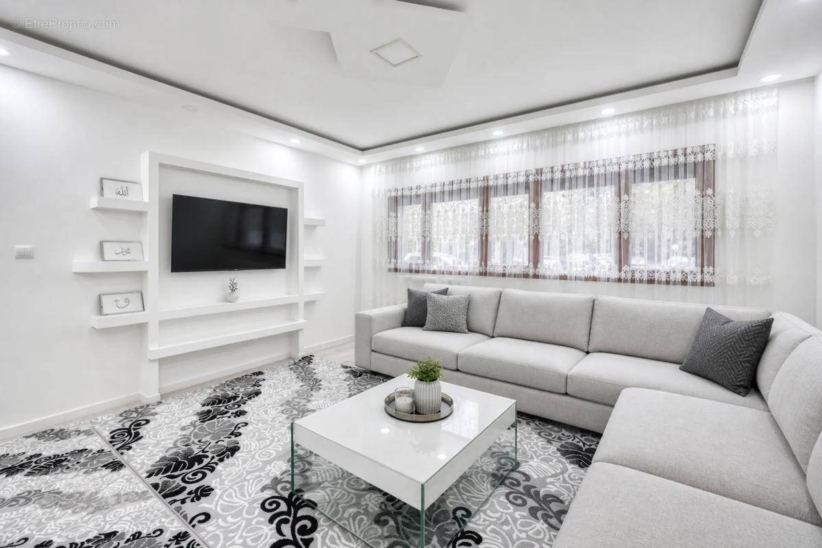 Appartement à MARSEILLE-13E
