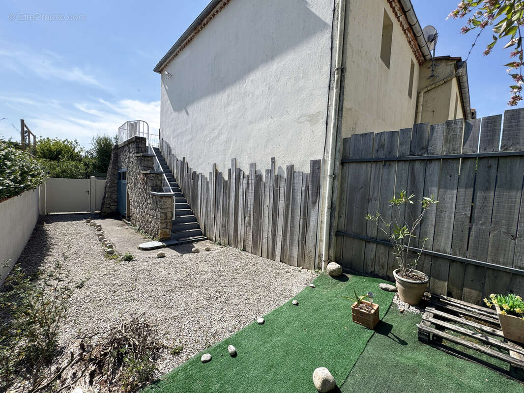 Appartement 100 m2 environ à Meschers/Gironde - photo 11