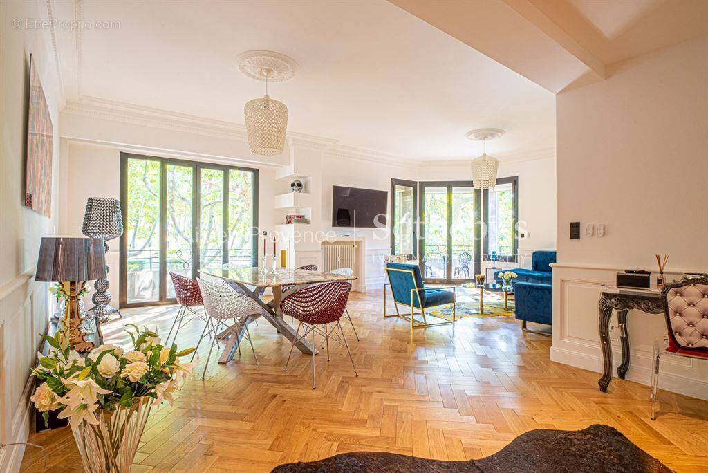 Appartement à AIX-EN-PROVENCE