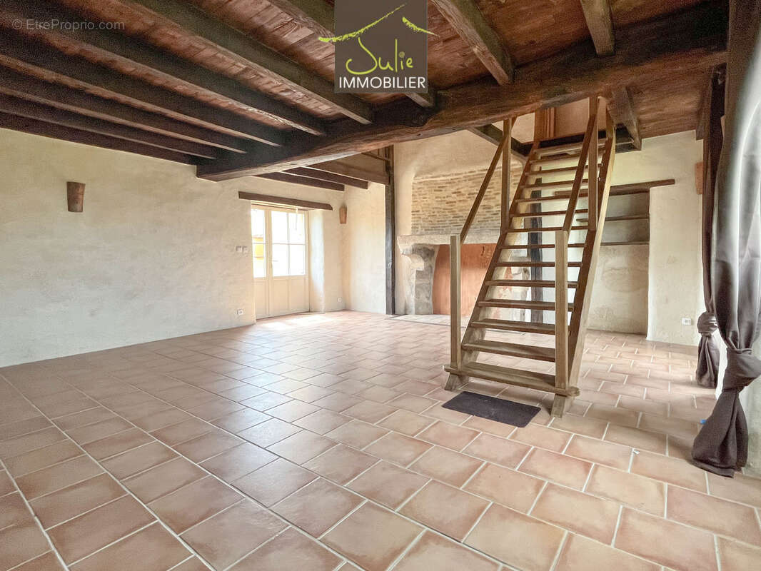 Maison de campagne avec beaucoup de charme ! - photo 4