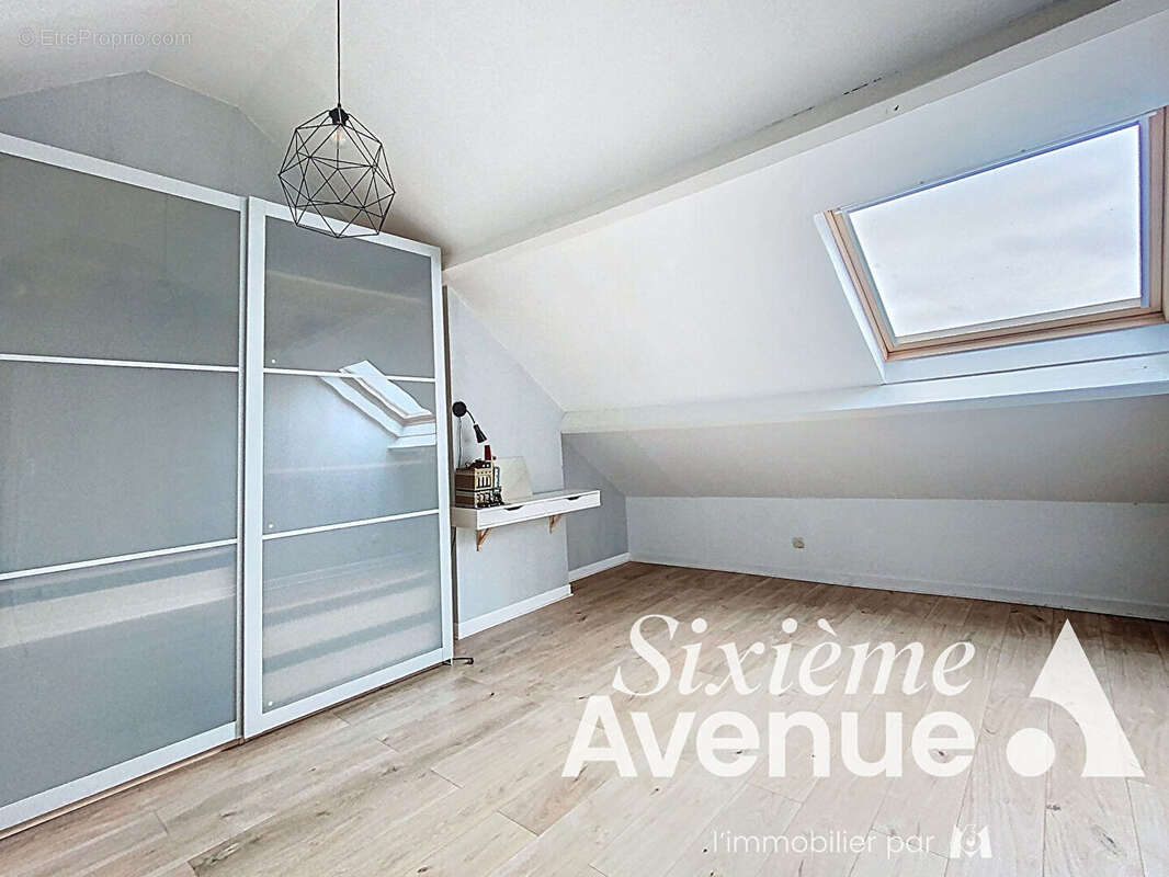 Maison à COUDEKERQUE-BRANCHE