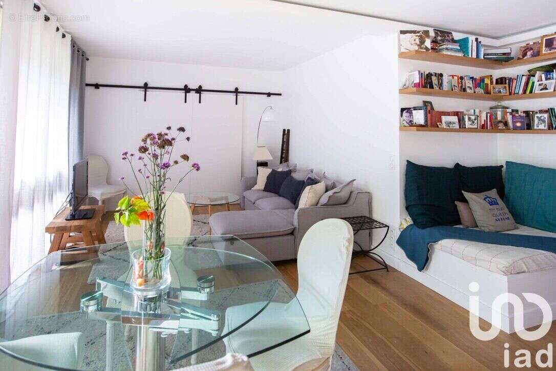 Photo 4 - Appartement à LA CELLE-SAINT-CLOUD