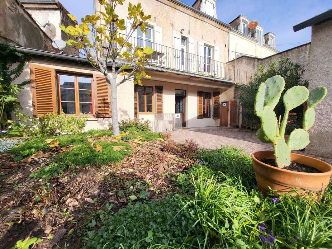 Appartement à CHALON-SUR-SAONE