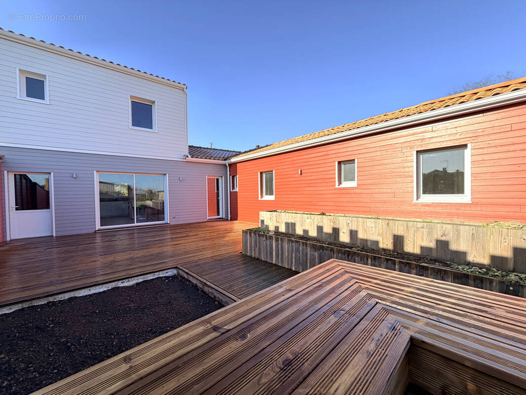 Maison à LE LOROUX-BOTTEREAU