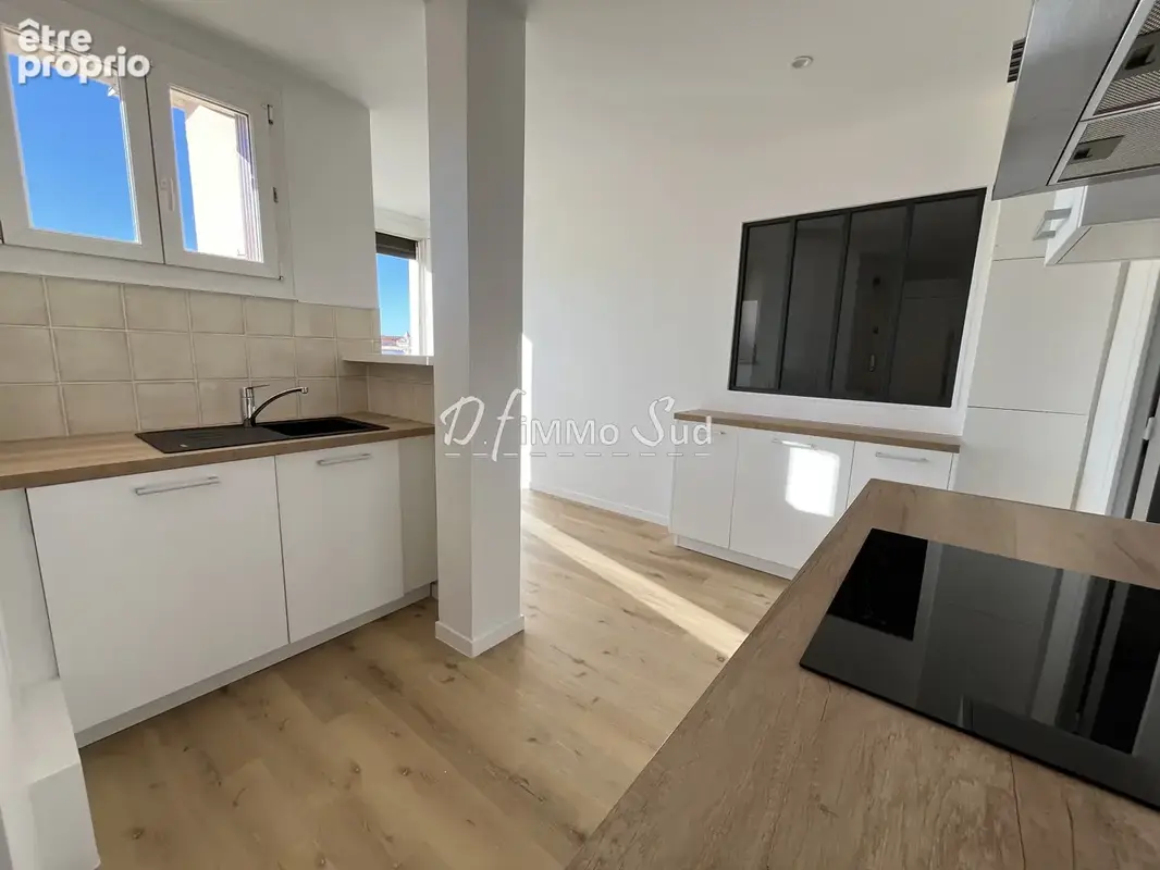Appartement t4 de 110 m2 - ascenseur - terrasses - cellier - garage - photo 8
