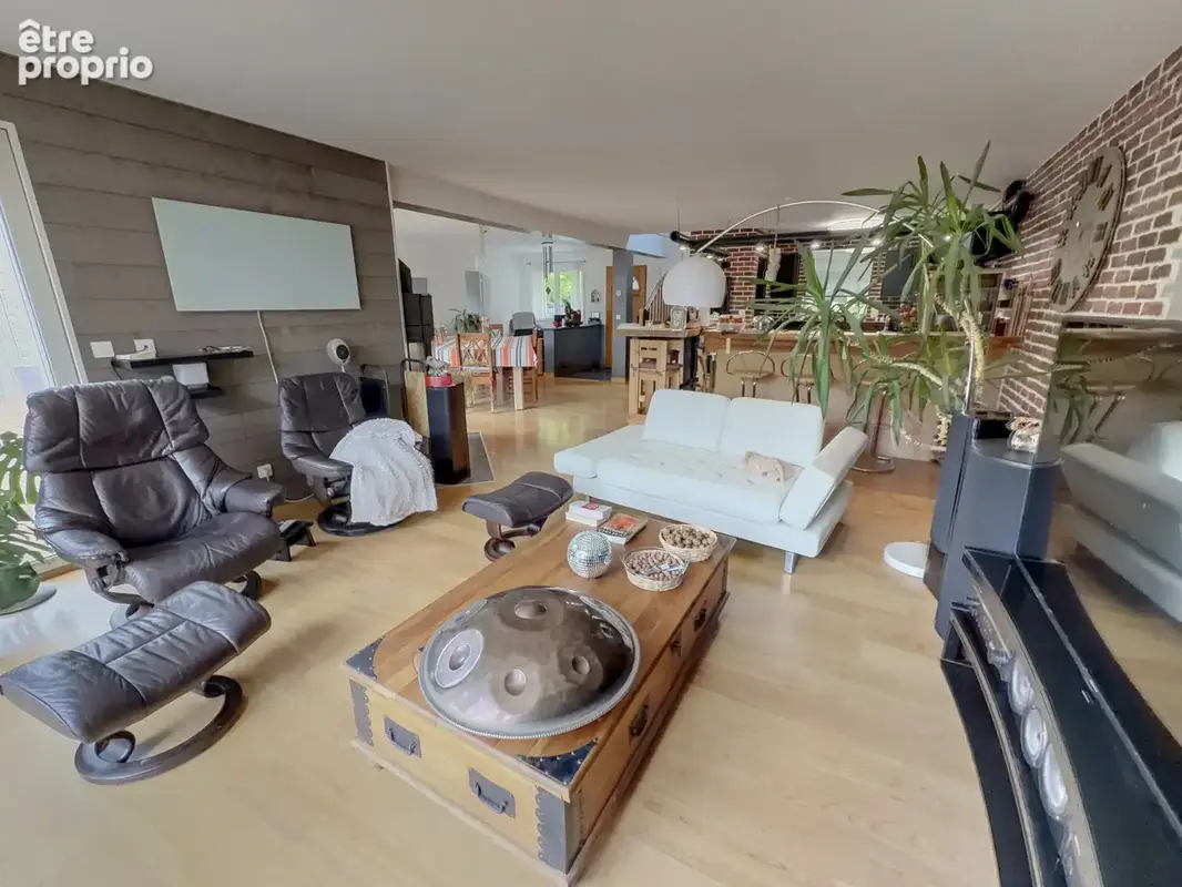 Maison 170 m2 avec jardin et spa proche centre-bourg** - photo 3