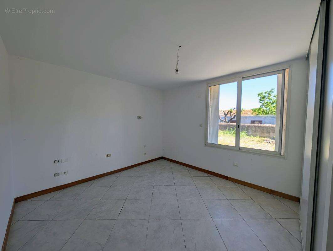 Maison de ville avec jardin à Vendre - photo 4