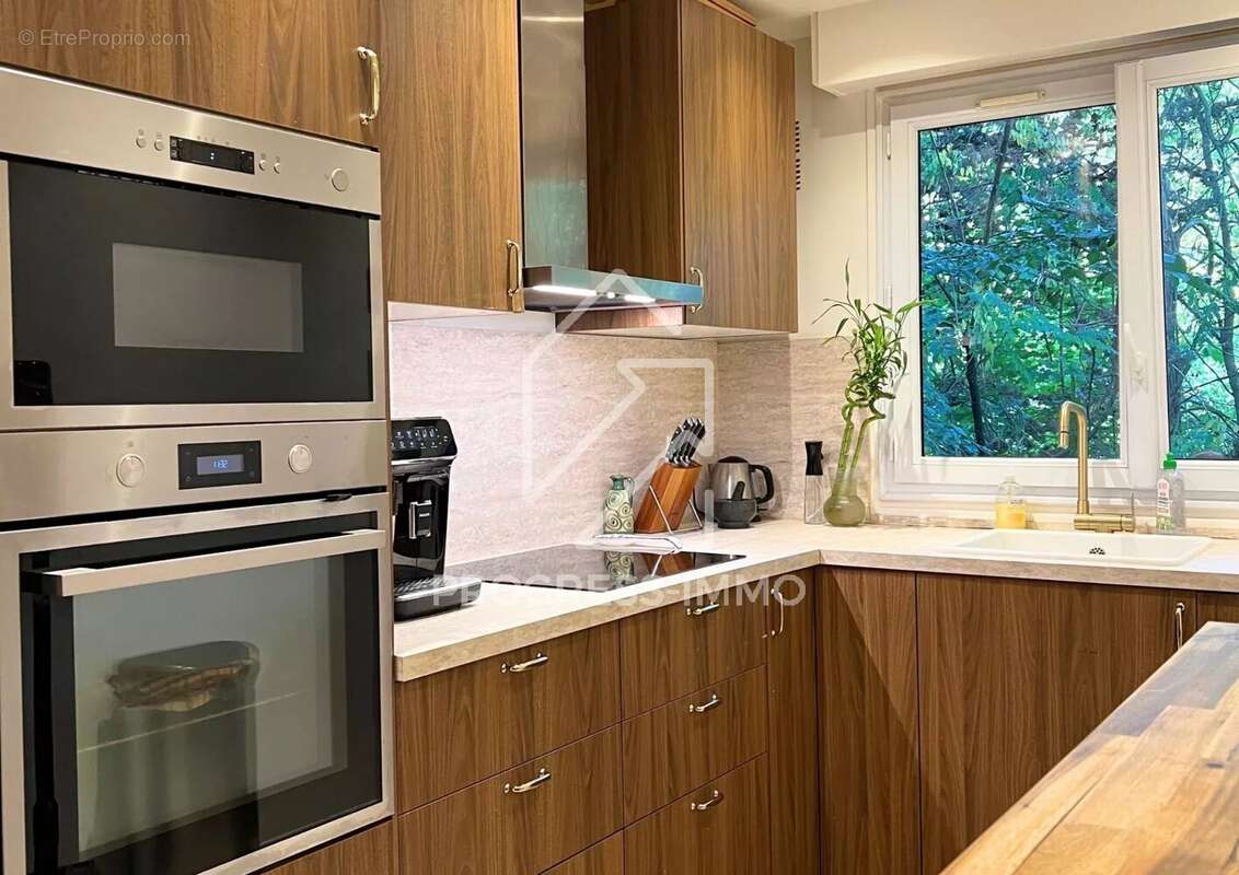 Appartement à CHENNEVIERES-SUR-MARNE