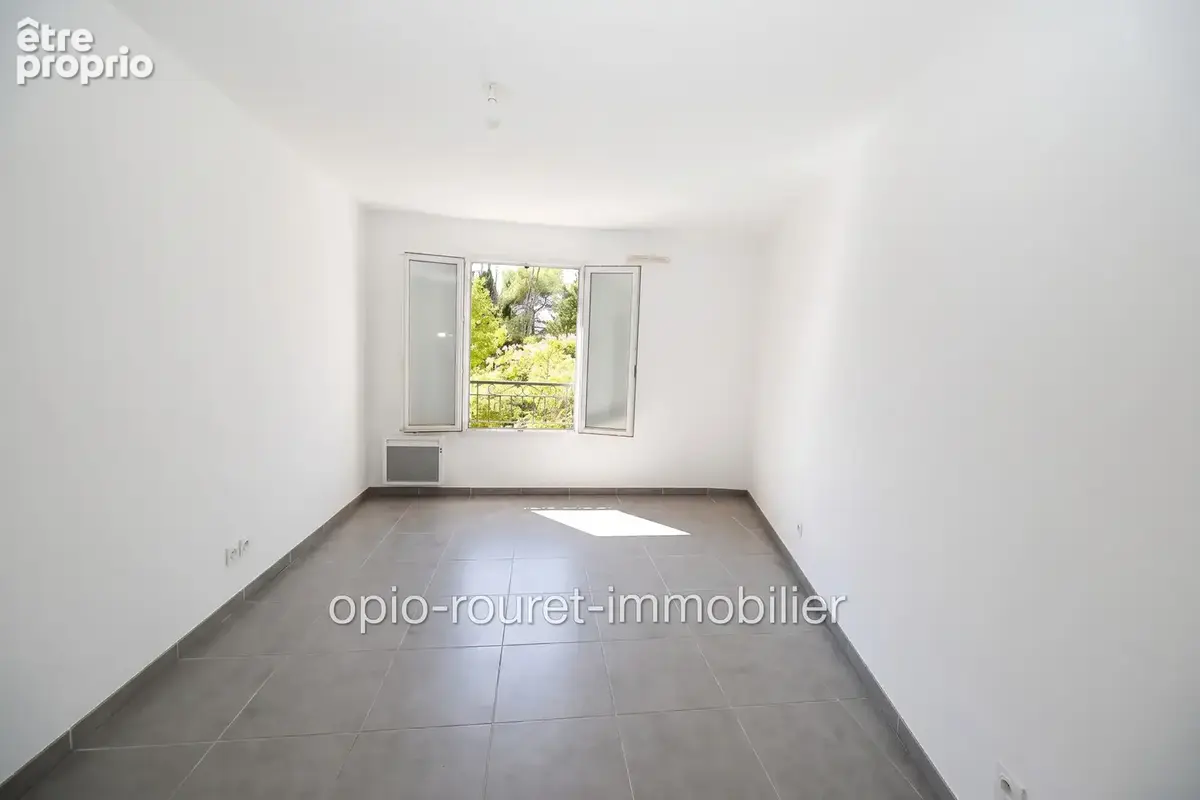 Appartement 65 m² à Le Rouret  - photo 8