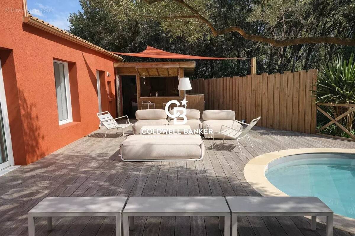 Maison à TALMONT-SAINT-HILAIRE