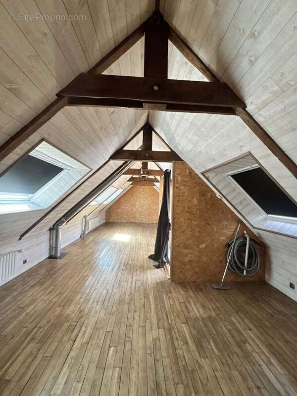 Maison récente 7 pièces à vendre à Caudan - 495 125 - photo 5