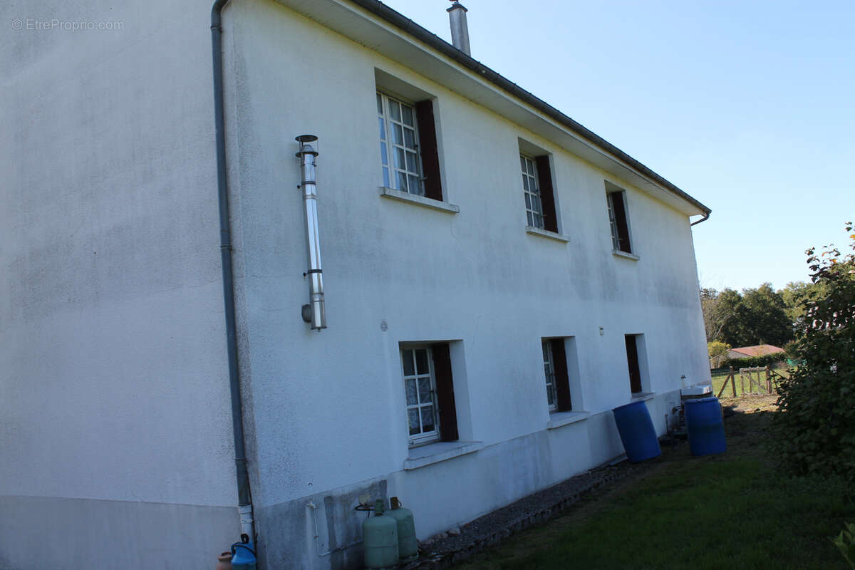 Maison à LA COQUILLE