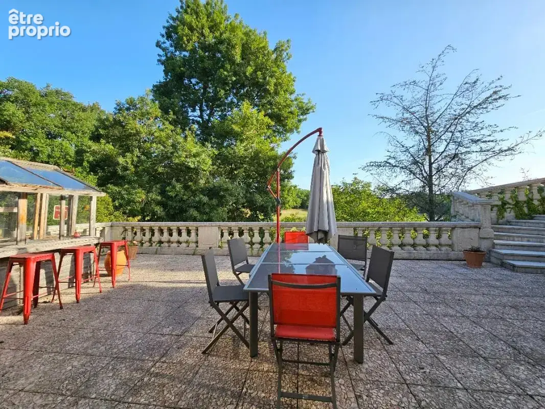 Laroque-Timbaut : Havre de Paix et d'Histoire : Domaine en Pierre du XVIIIe Siècle : Maison de Caractère 310 m² habitables +  dé - photo 16